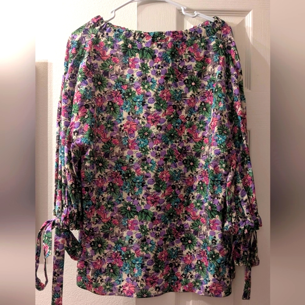 Authentic Rare‎ 100% Silk Prada Floral Blouse